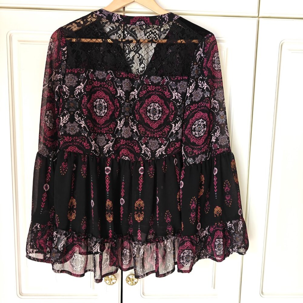 Burgundy/Black/White Women's Top, Size Large, New - Picture 3 of 4